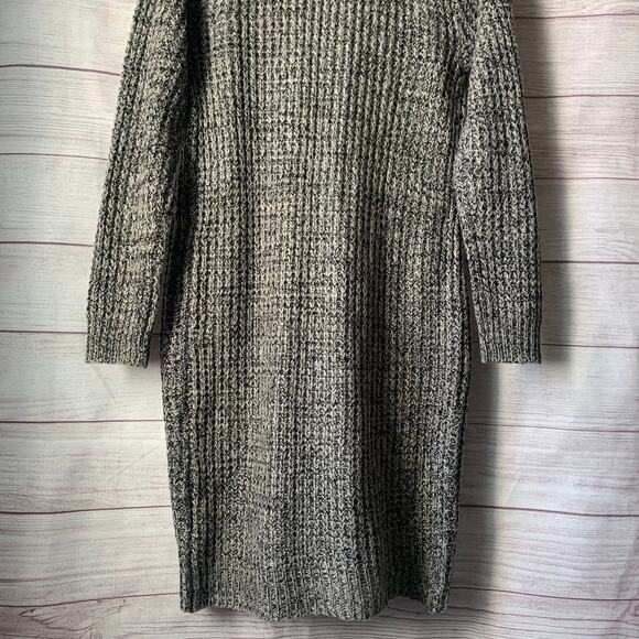 Ashley by 26 International Long Knit Sweater Open Front Pockets Size Medium - Picture 8 of 16